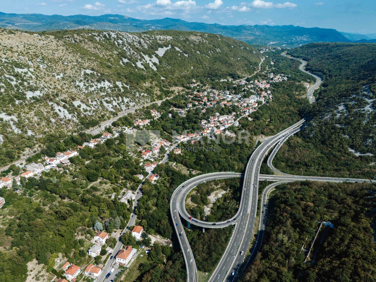 Terreno ČAVLE, 385.000 €