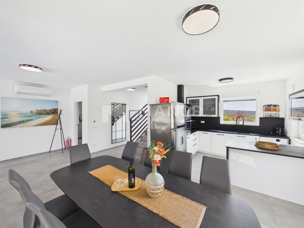 Дом KRK, 985.000 €