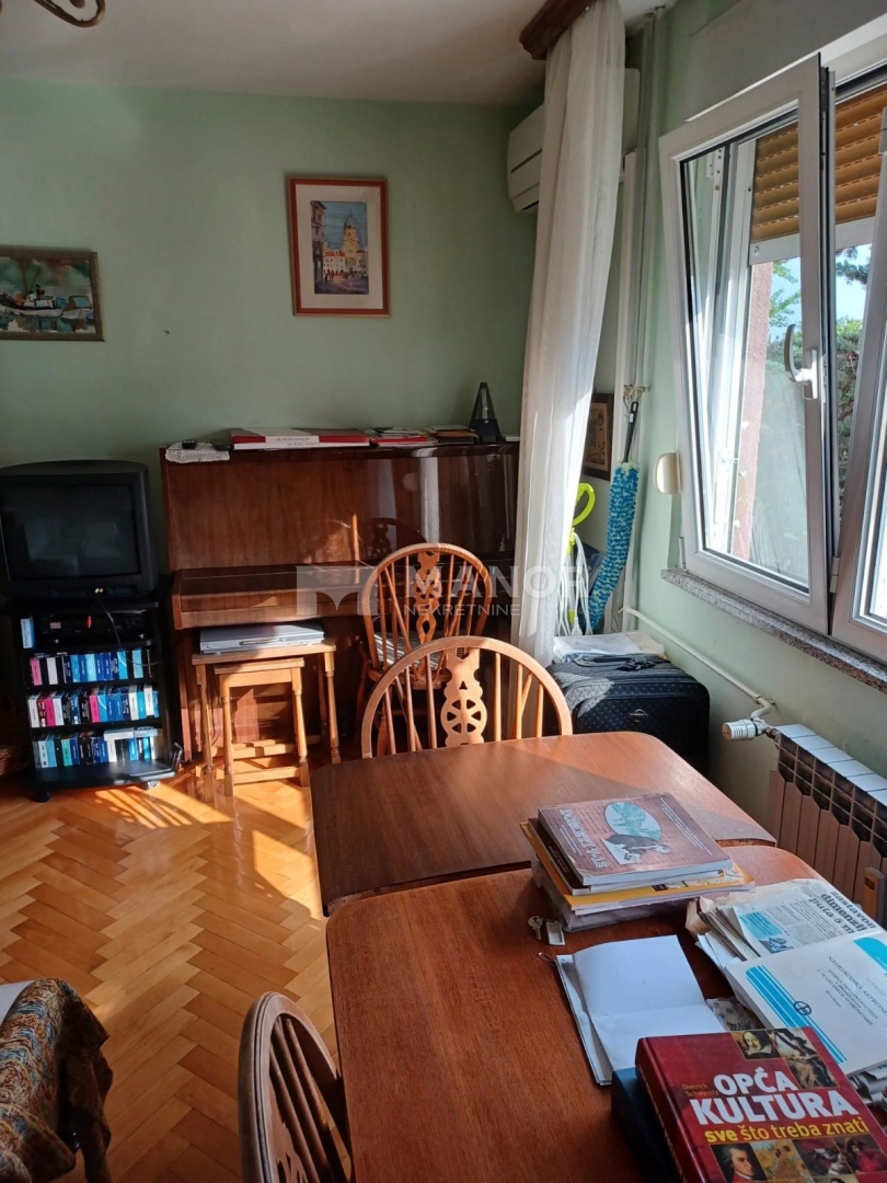 TRSAT