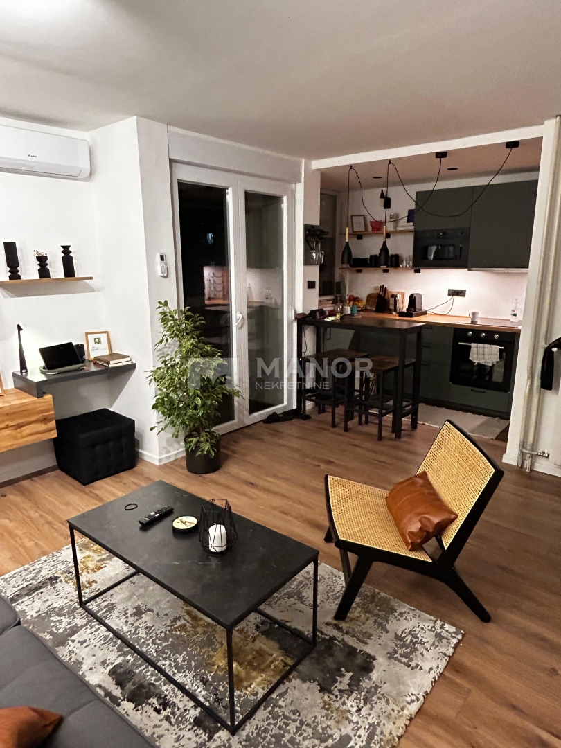 Appartamento RIJEKA, 600 €