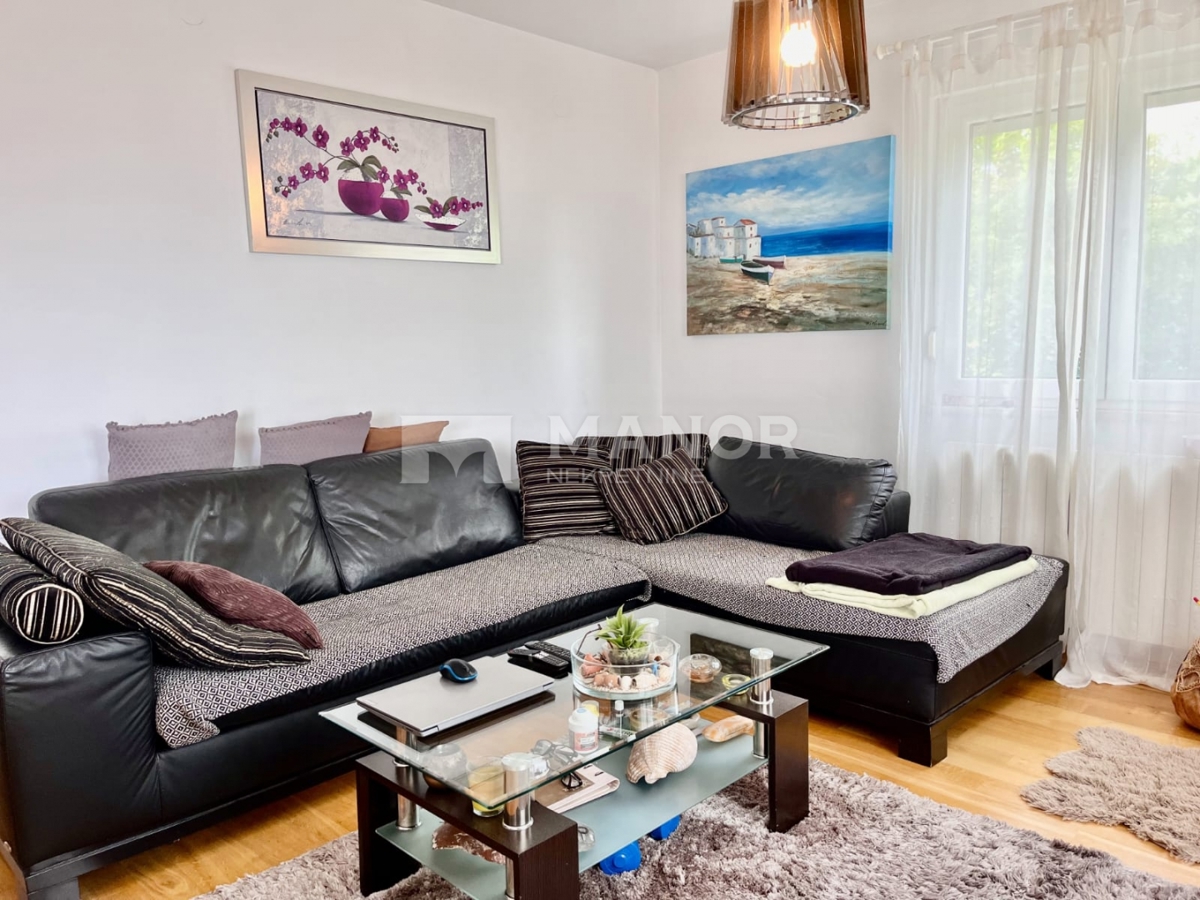 Appartamento RIJEKA, 700 €