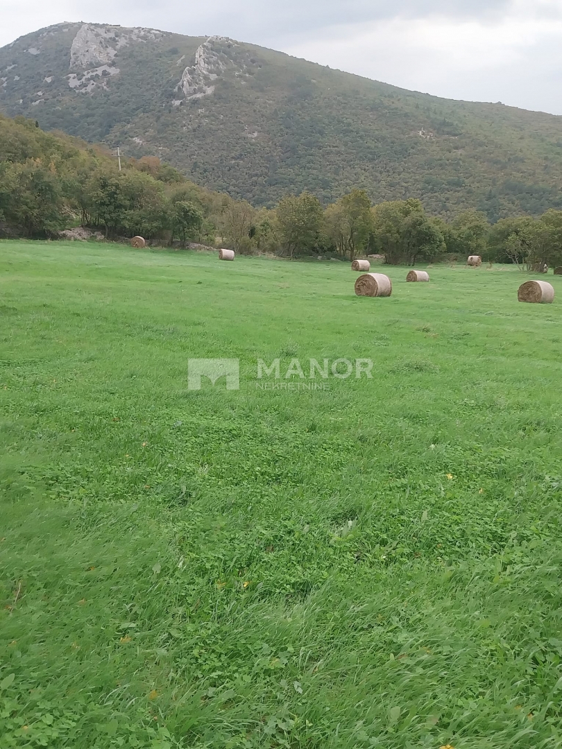 Terreno KRŠAN, 405.000 €