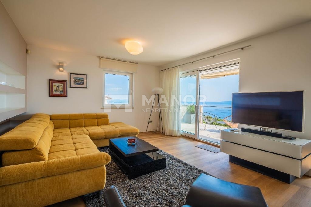 KOSTRENA SVETA LUCIJA