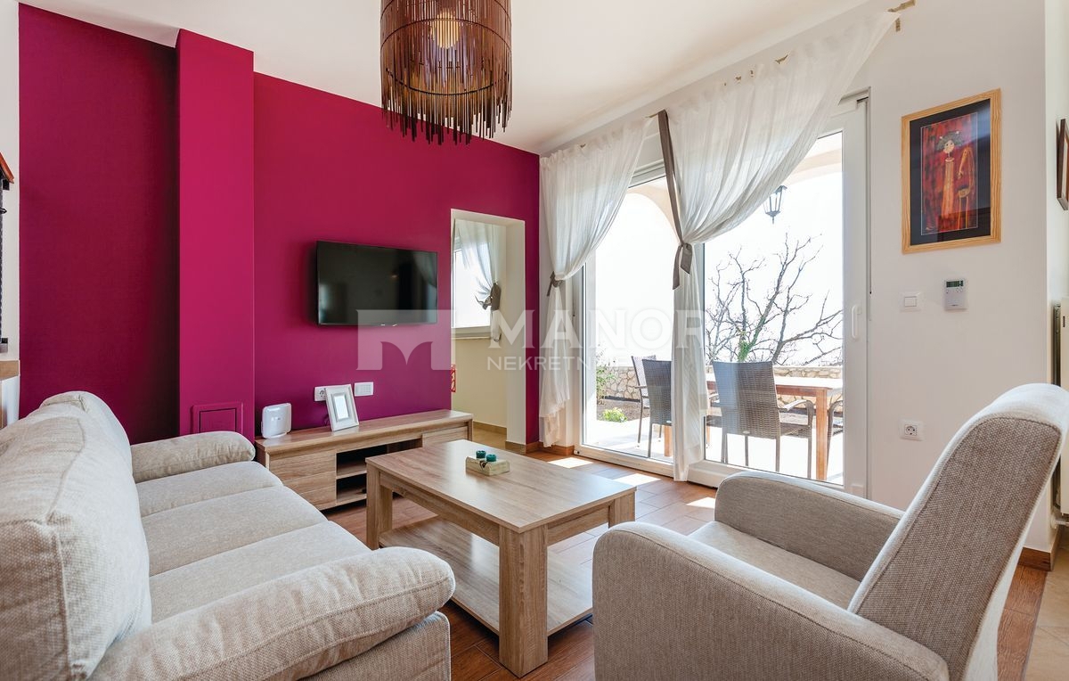 KOSTRENA SVETA LUCIJA