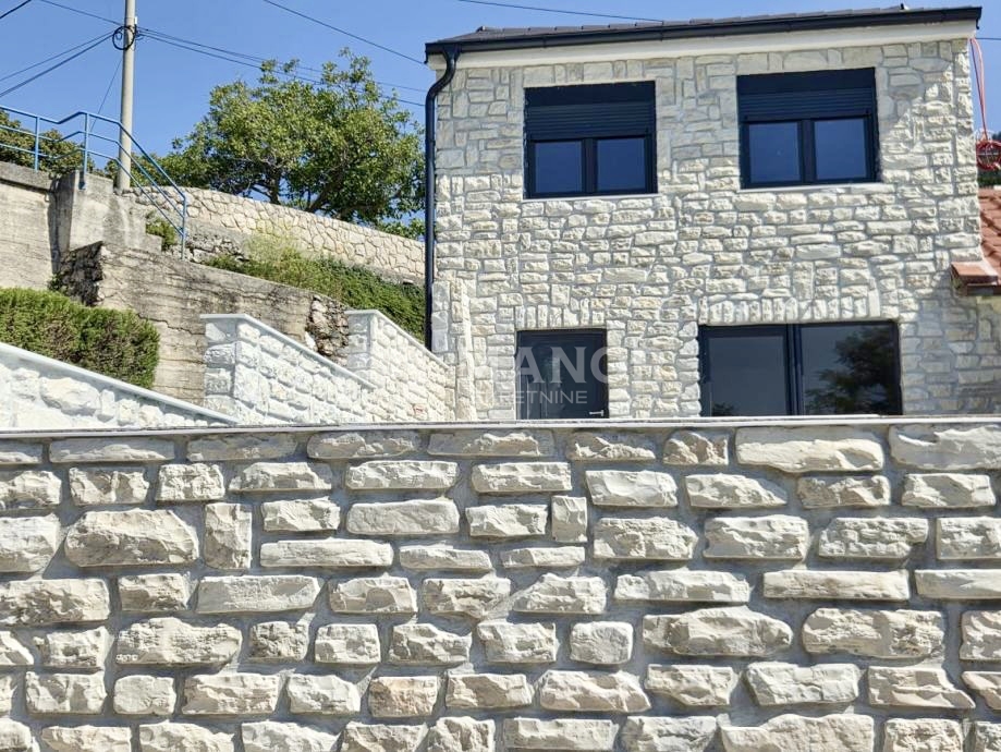 Дом VINODOLSKA OPĆINA, 299.000 €