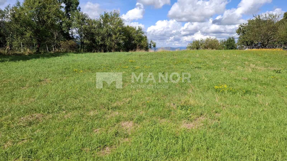 Terreno RAVNA GORA, 160.000 €