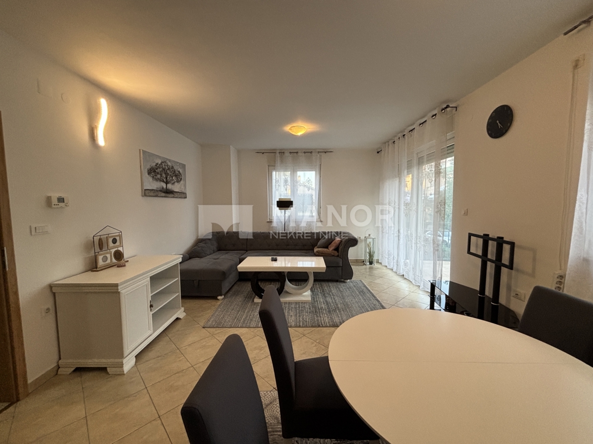 Appartamento VIŠKOVO, 180.000 €
