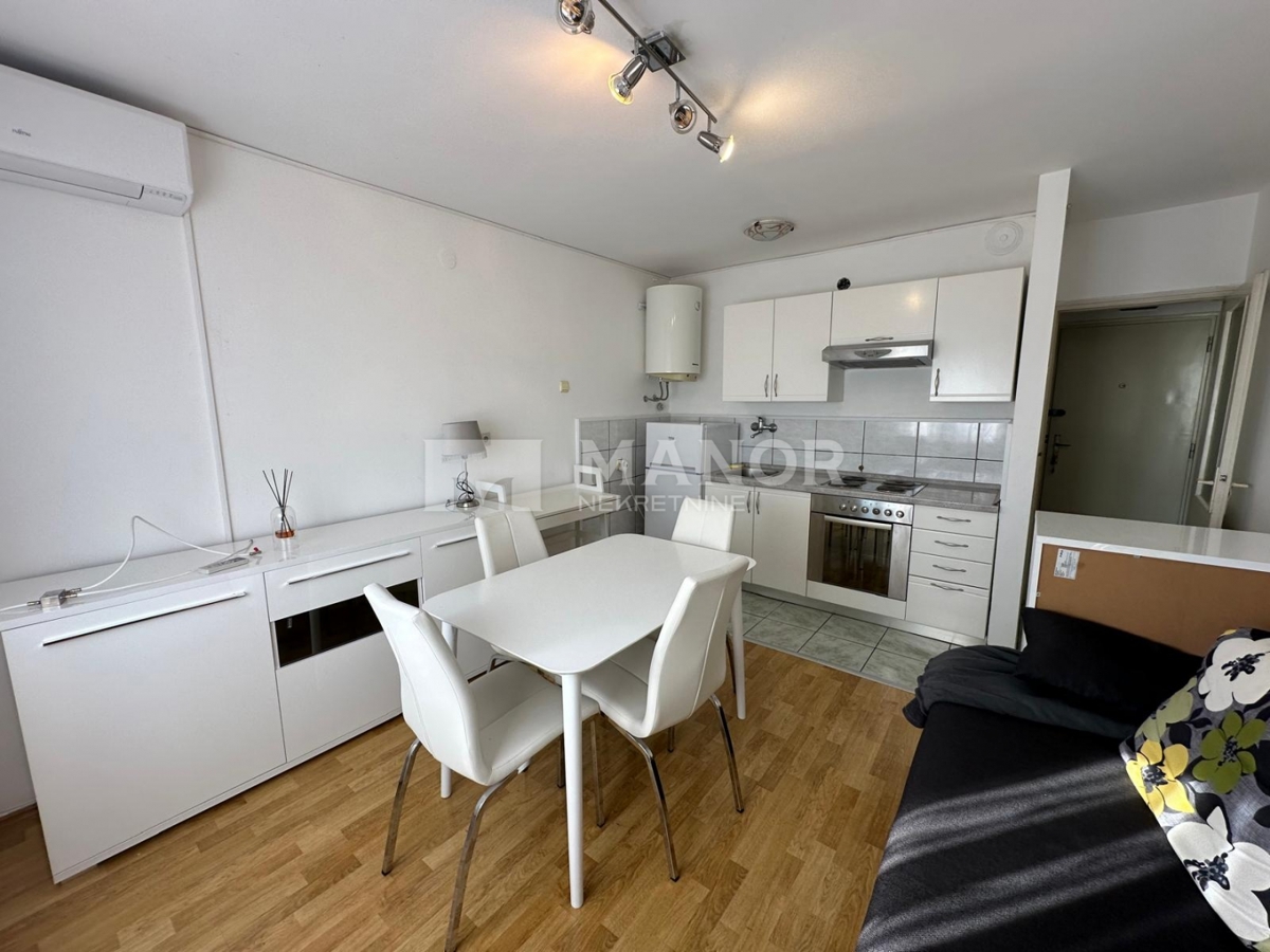 Квартира RIJEKA, 500 €