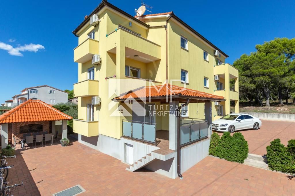 Дом MEDULIN, 700.000 €
