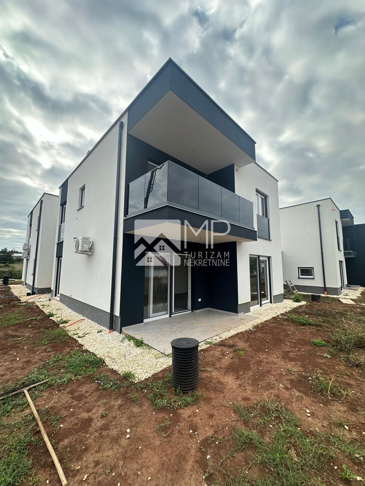 Дом MEDULIN, 415.000 €