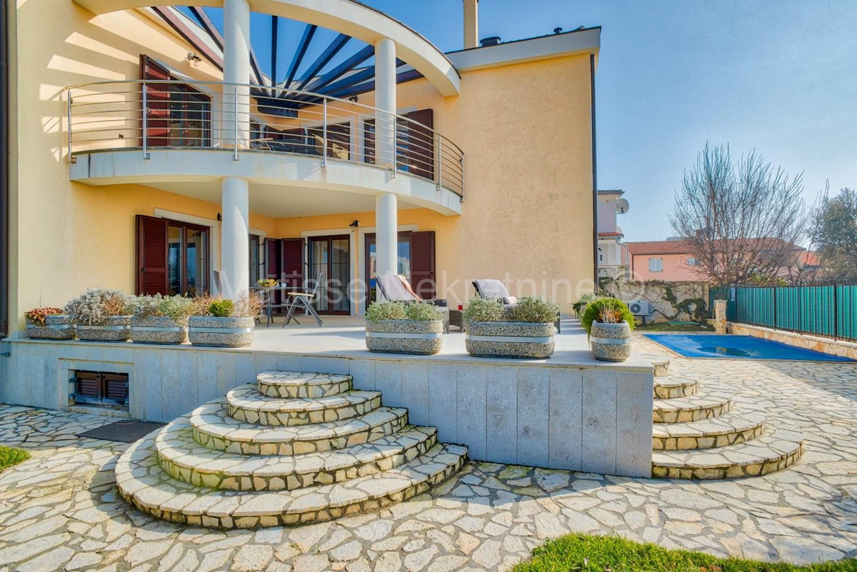 Дом MEDULIN, 2.050.000 €