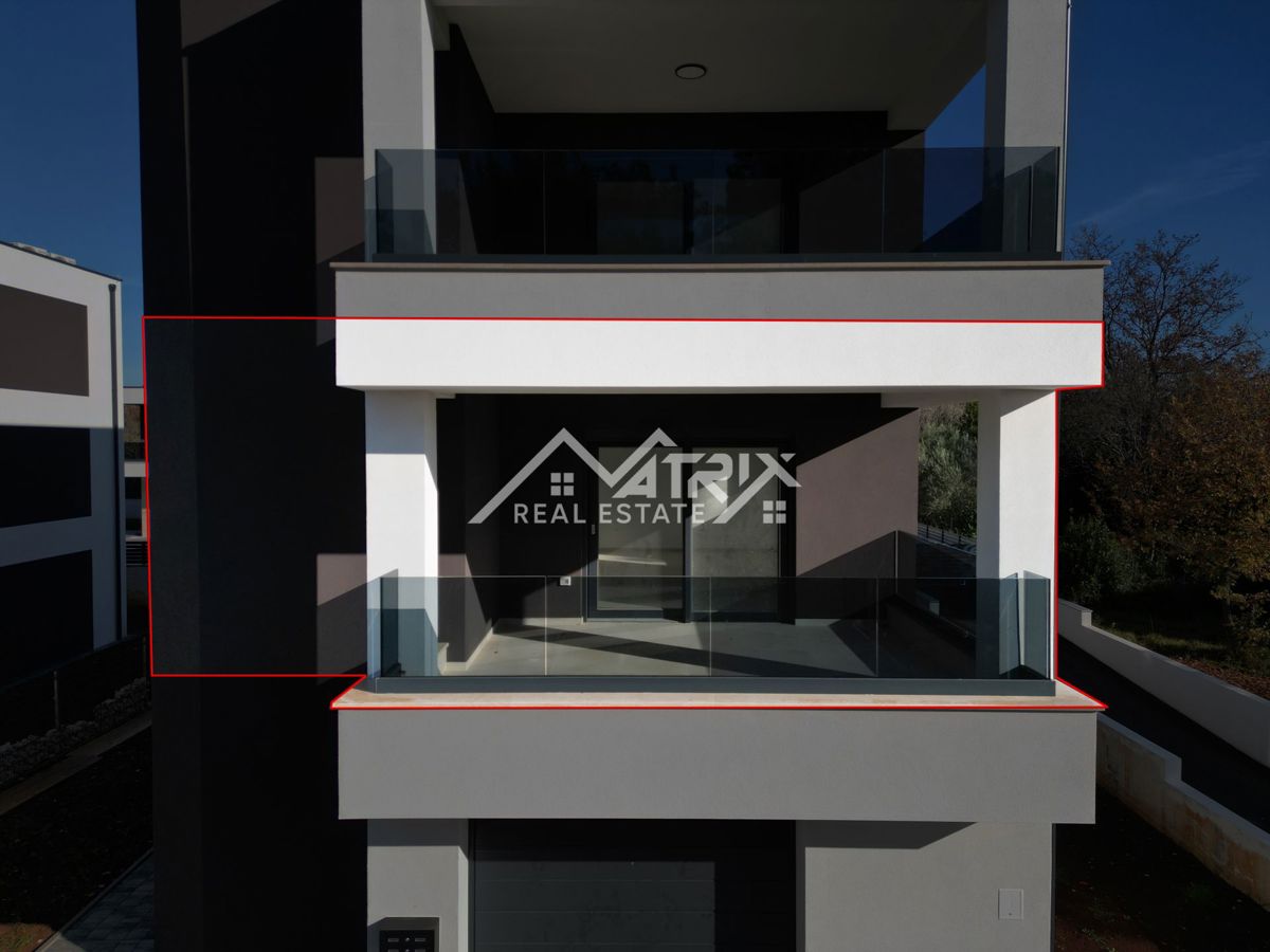 Appartamento MEDULIN, 330.336 €