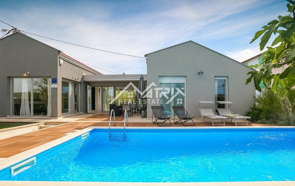 Дом POREČ, 420.000 €