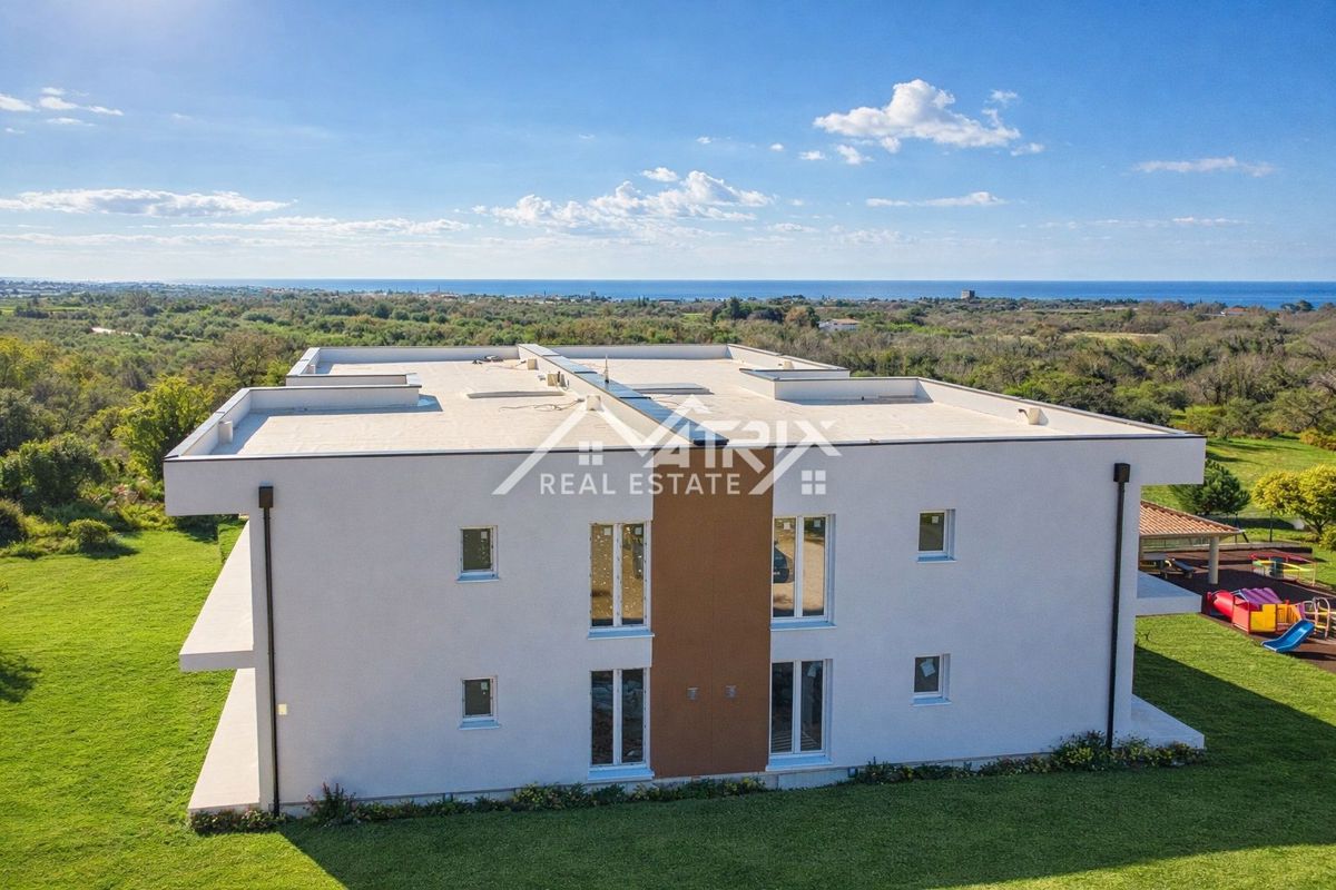 Umag, Wohnung mit Dachterrasse und Meerblick, Neu! – 3