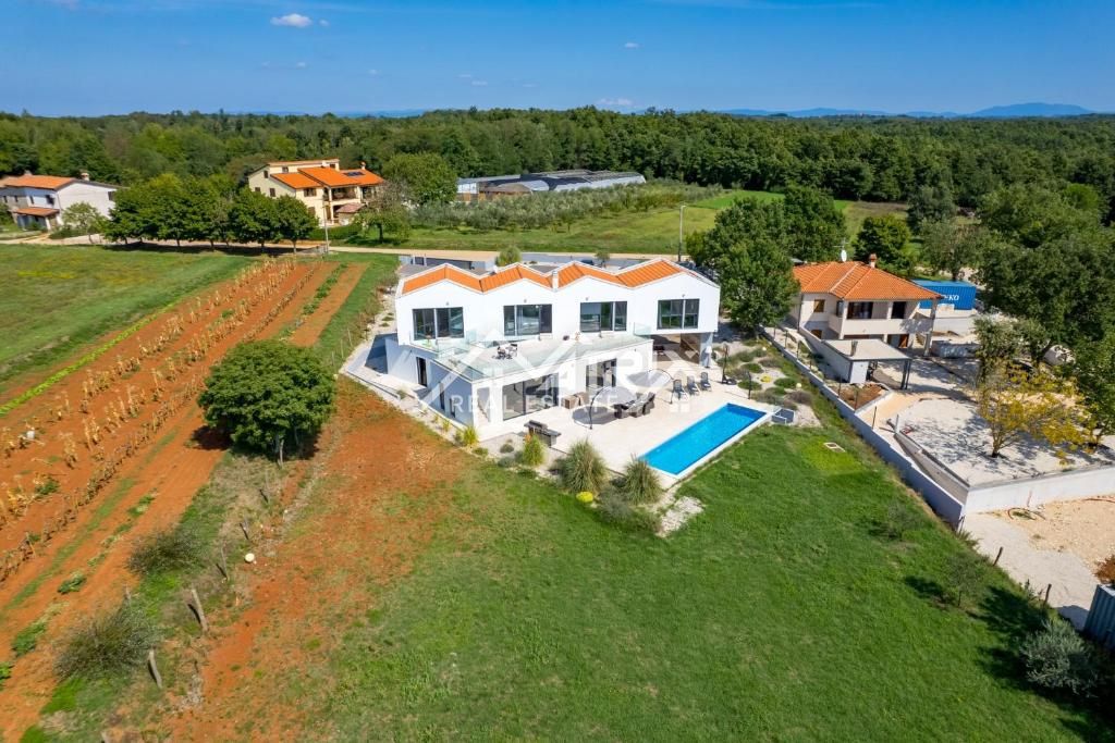 Дом POREČ, 1.199.000 €