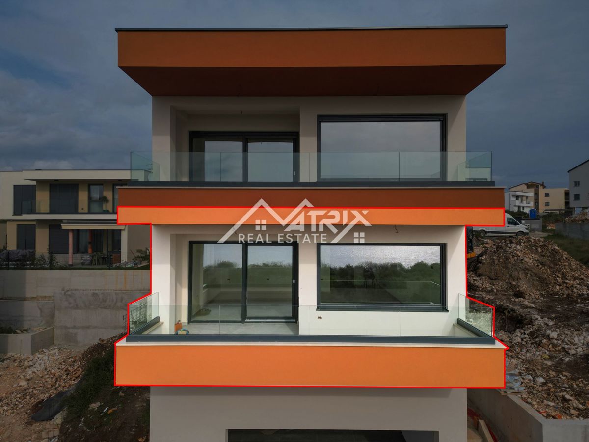 Medulin, Wohnung im 1. Stock mit Terrasse, erste Reihe am Meer – 3