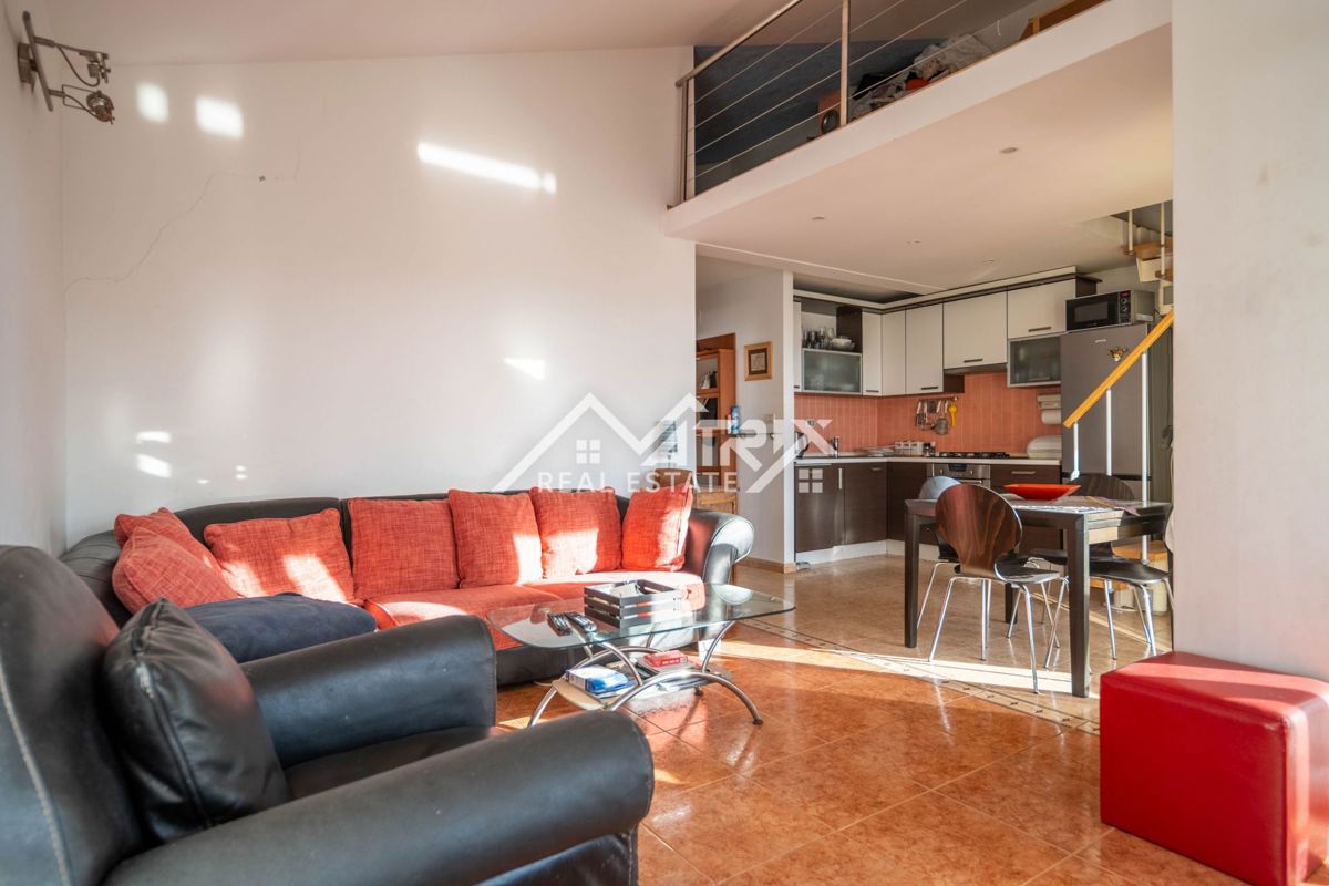 Appartamento NOVIGRAD, 230.000 €