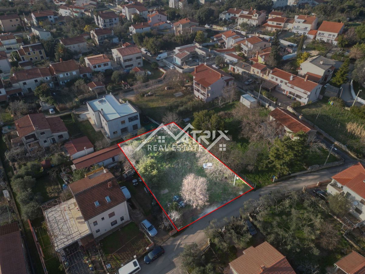 Štinjan, građevinska parcela – top lokacija i investicija – 2