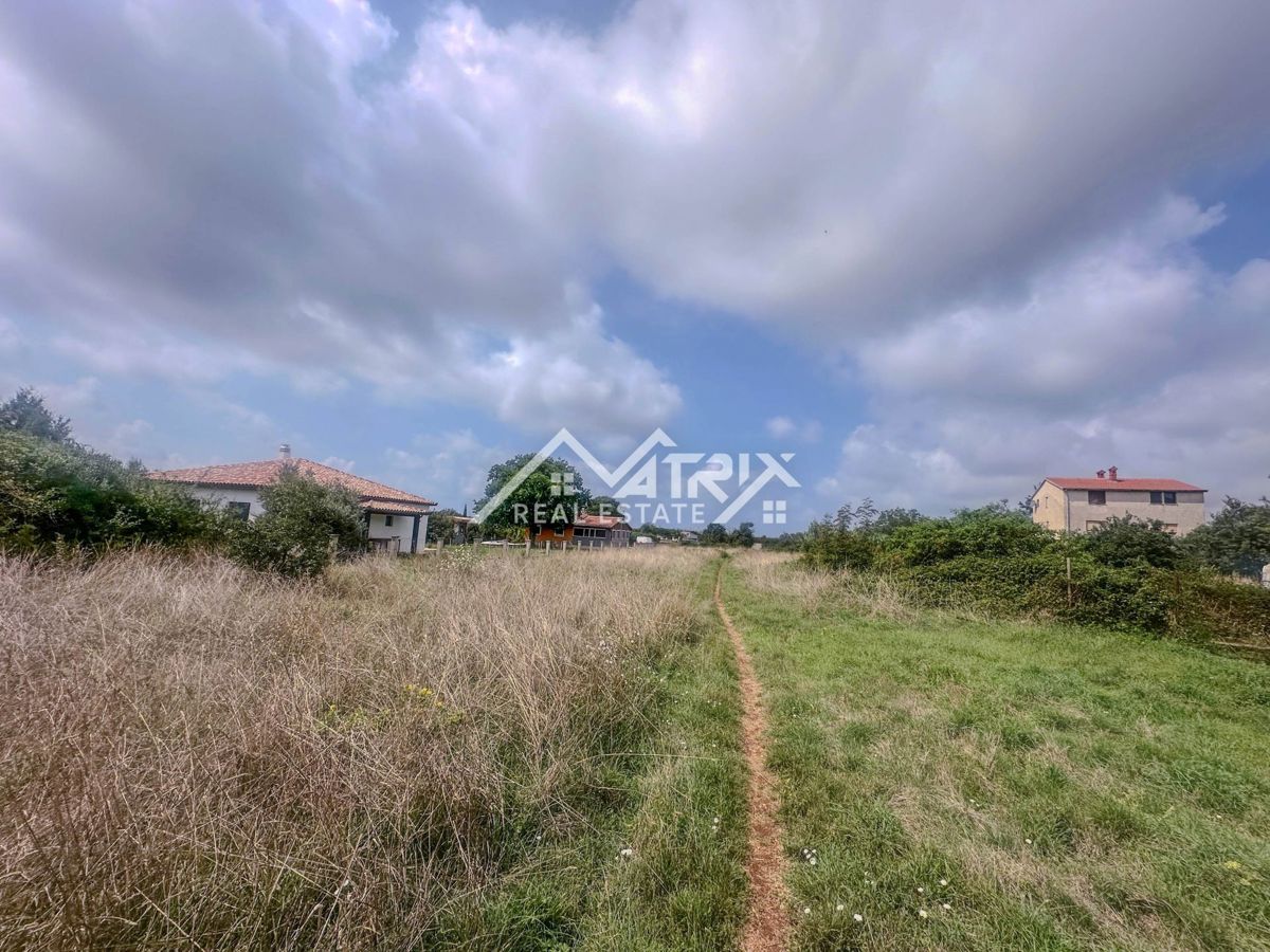 Terreno PULA, 332.000 €