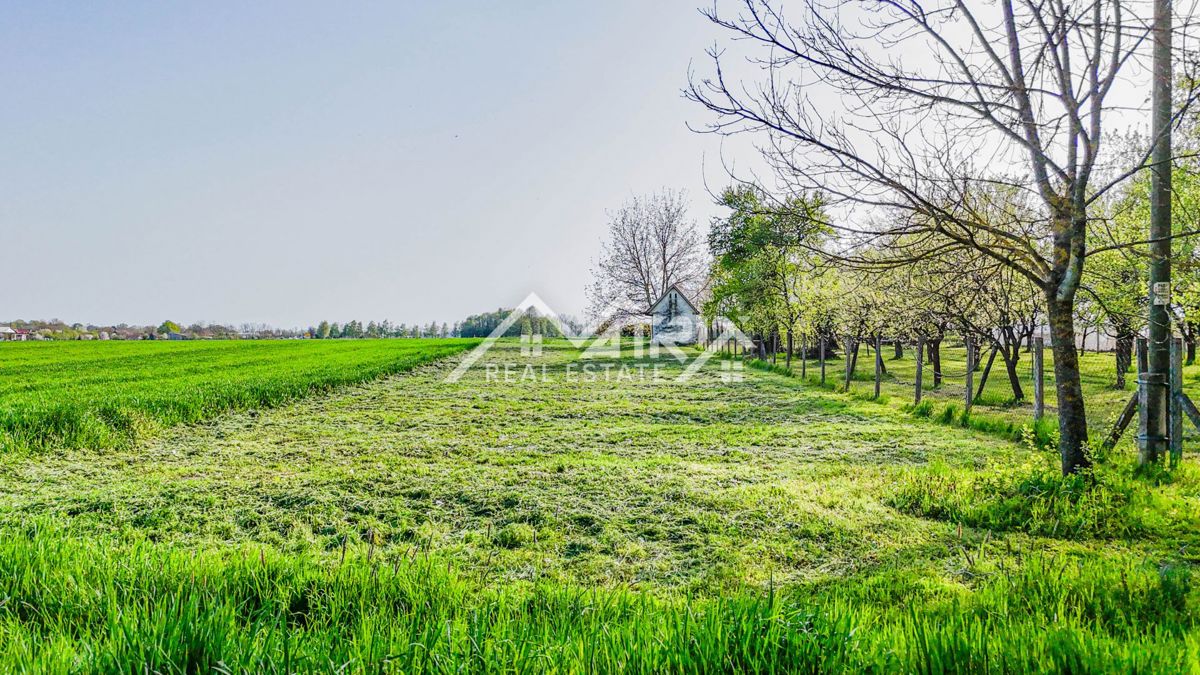 Terreno VALPOVO, 20.000 €