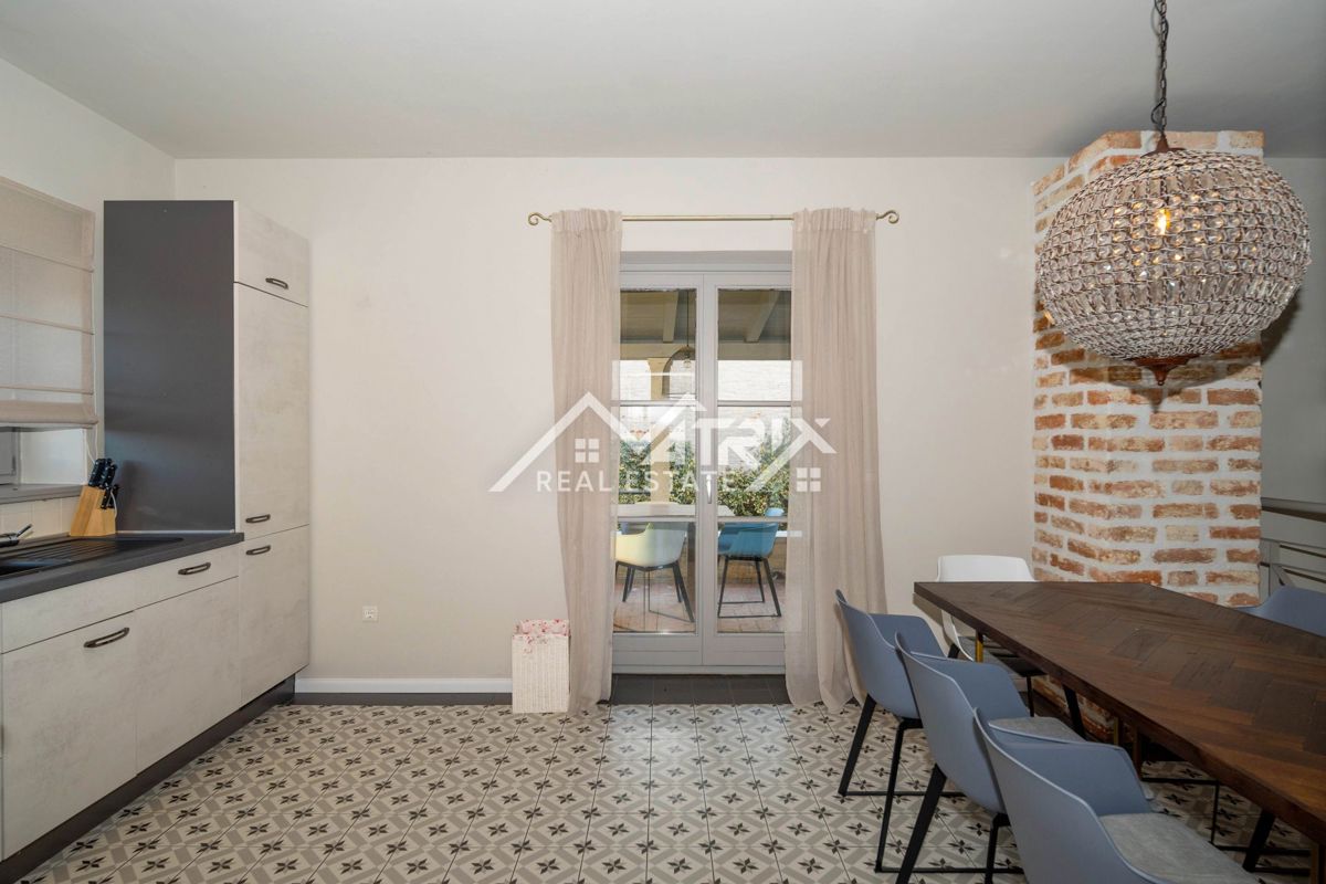 Poreč okolica, romantična villa sa predivnim pogledom – 3
