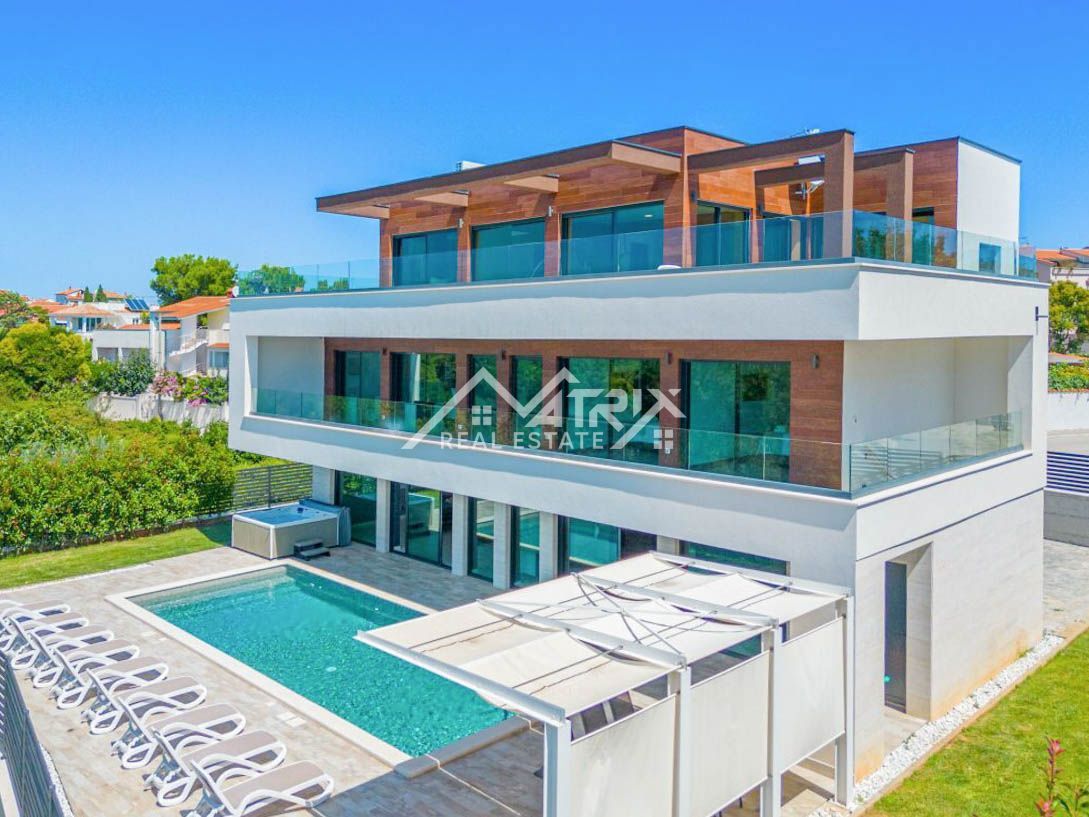 Дом MEDULIN, 2.100.000 €