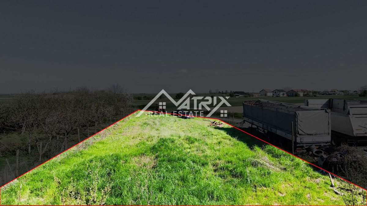 Terreno ČEPIN, 45.000 €