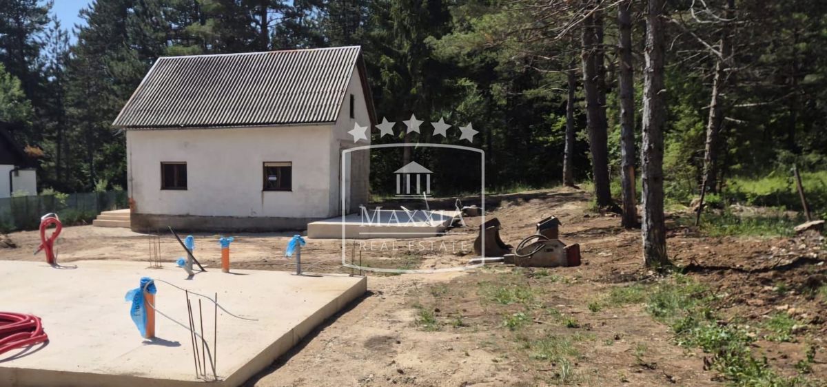 Casa PLITVIČKA JEZERA, 89.000 €