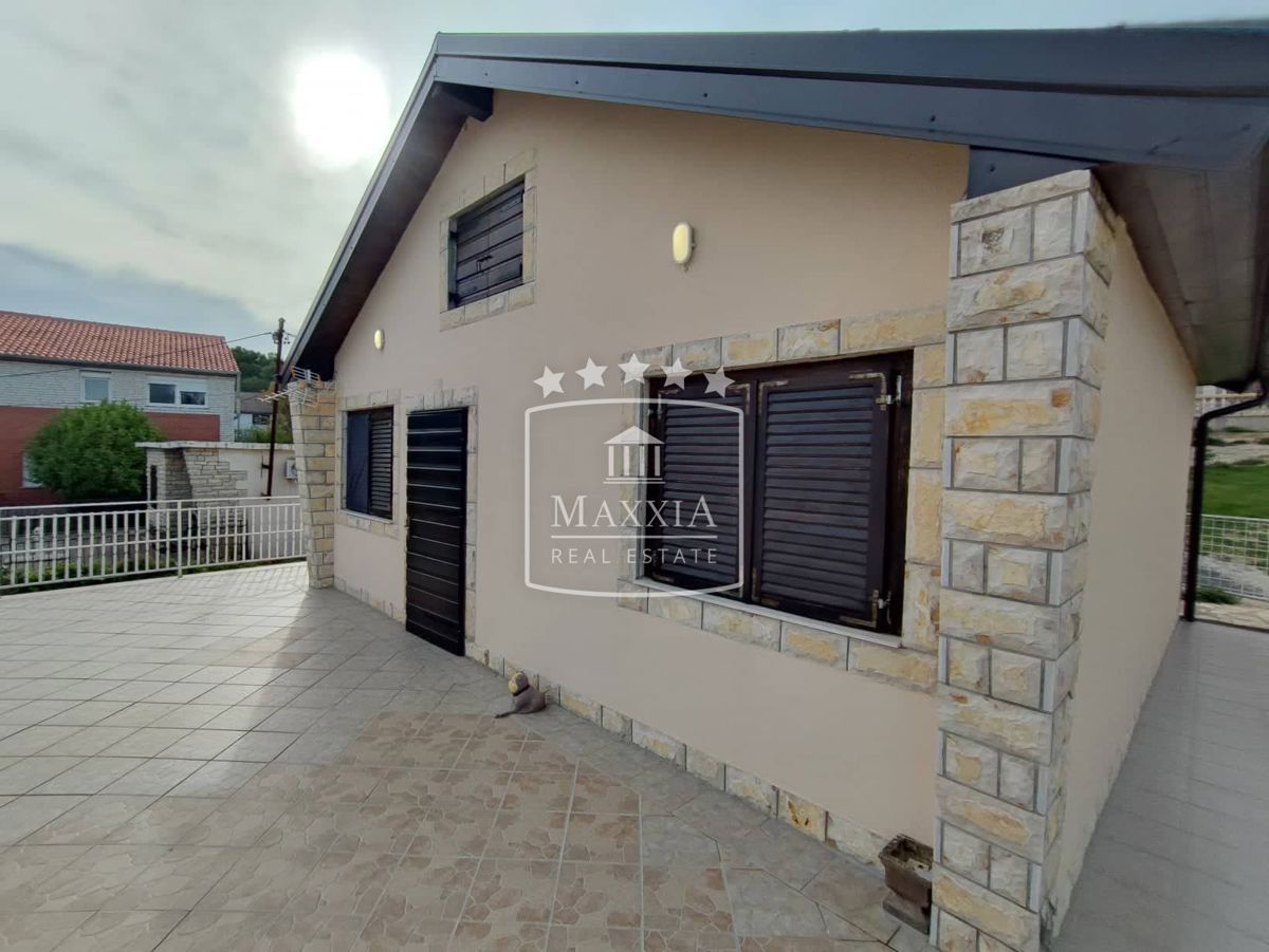 Дом BENKOVAC, 278.000 €