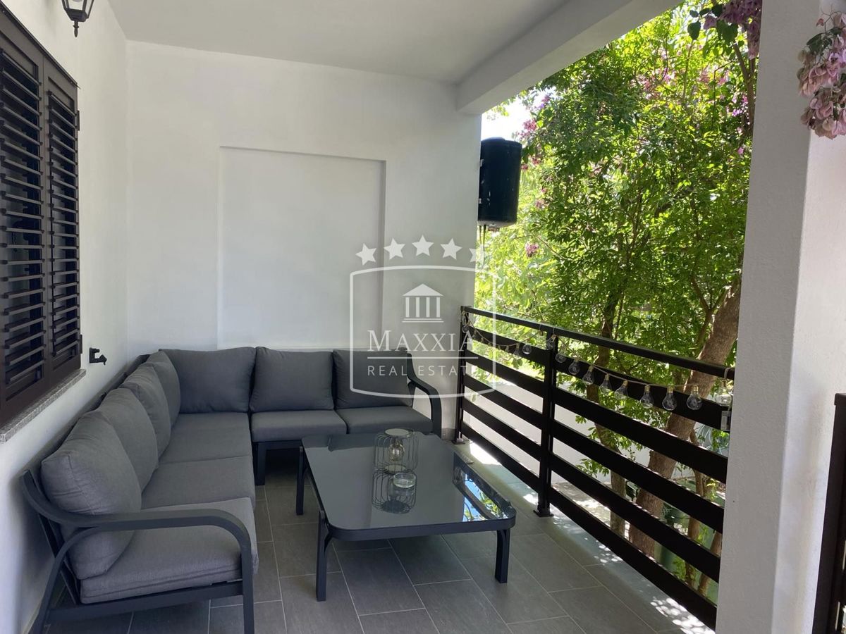 Casa STARIGRAD, 429.000 €