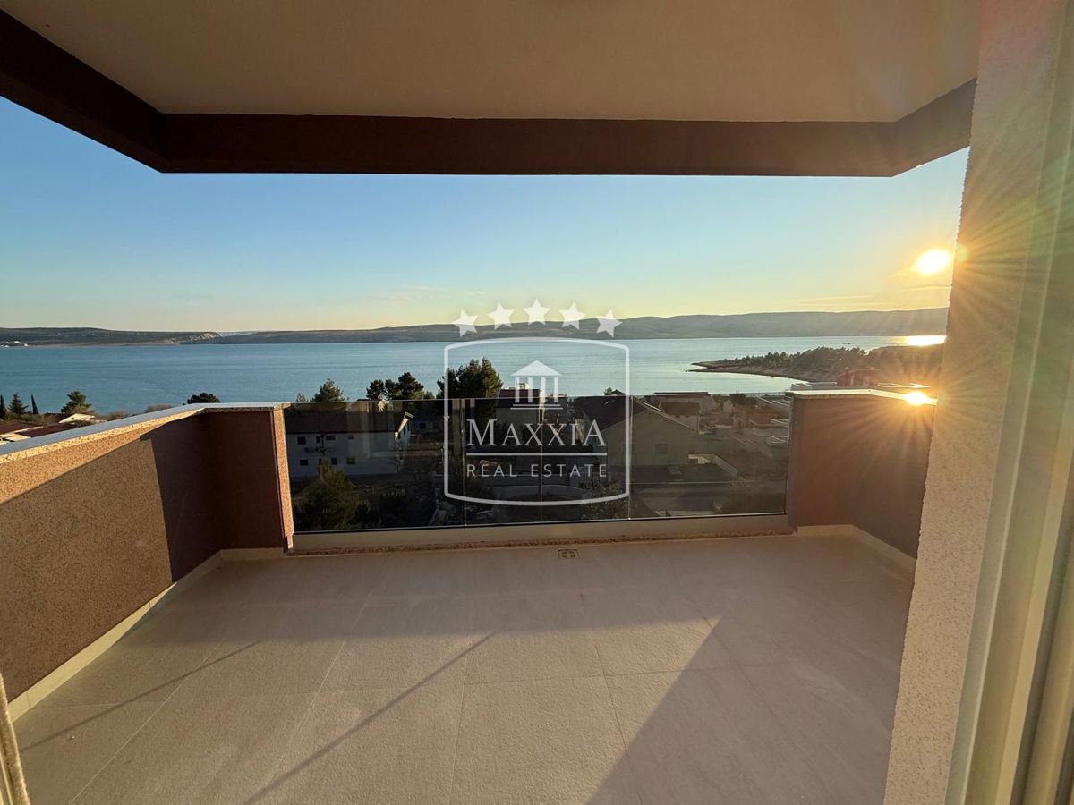 Appartamento STARIGRAD, 320.000 €