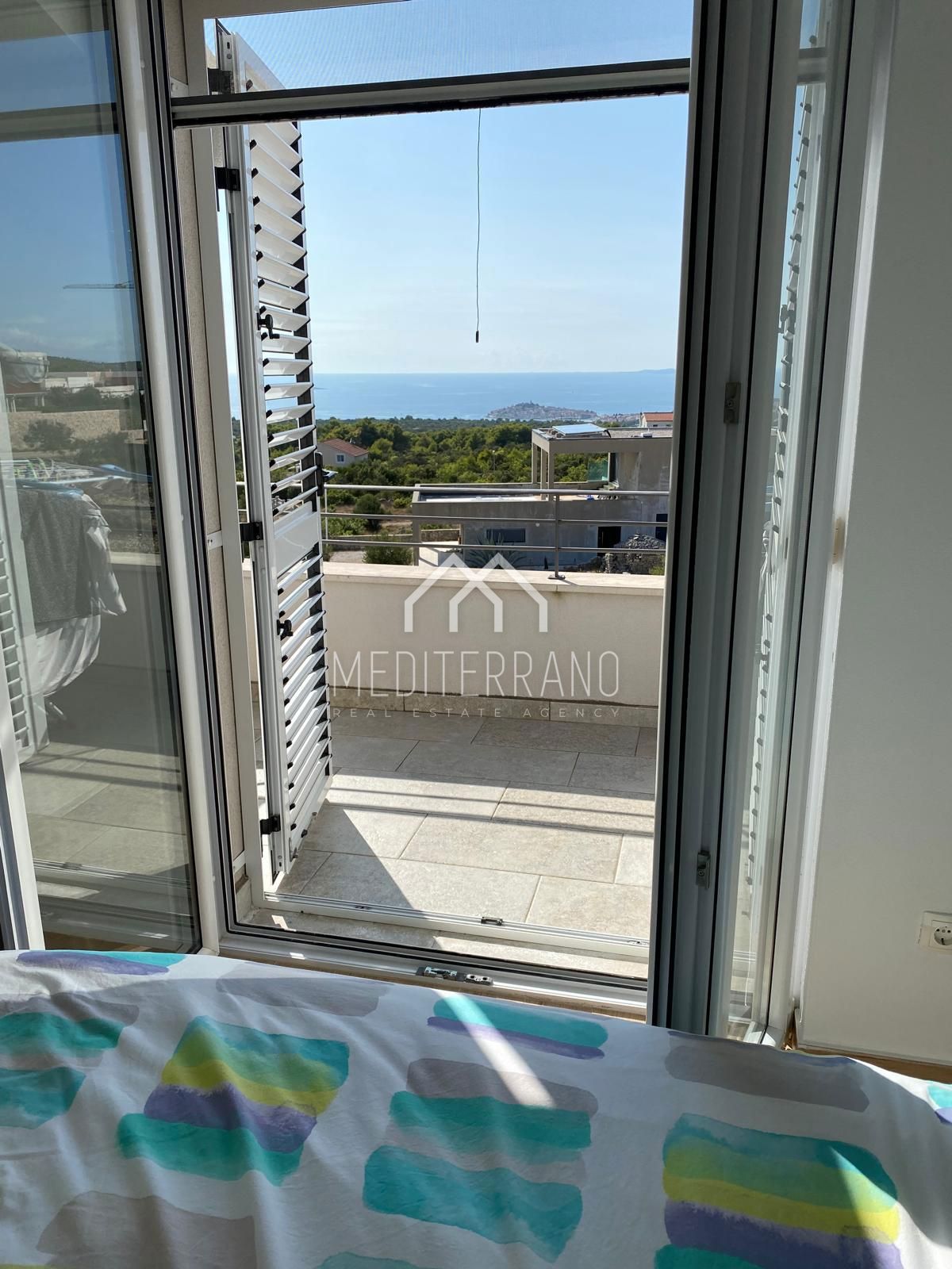 PRIMOŠTEN