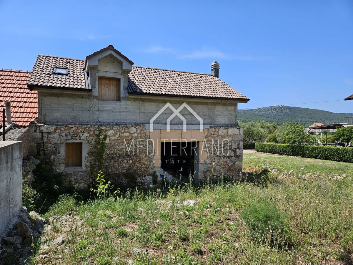 DUBRAVA KOD ŠIBENIKA