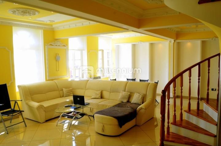 Opatija, dvoetažni stan od 192m2 i apartman od 64m2 – 3