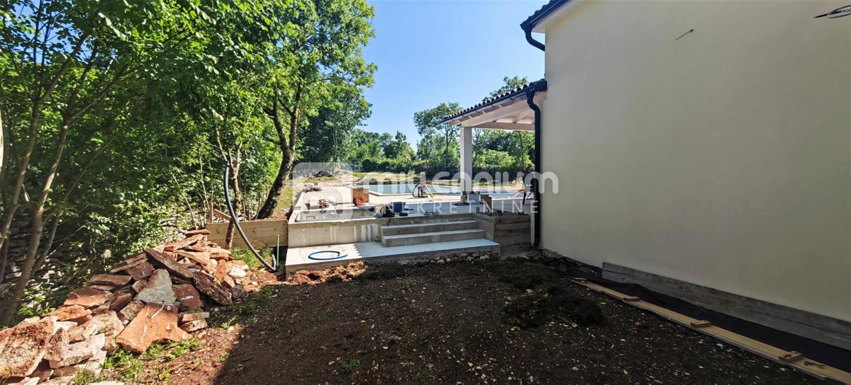 ŽMINJ