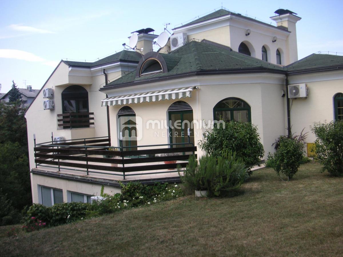 MAKSIMIR