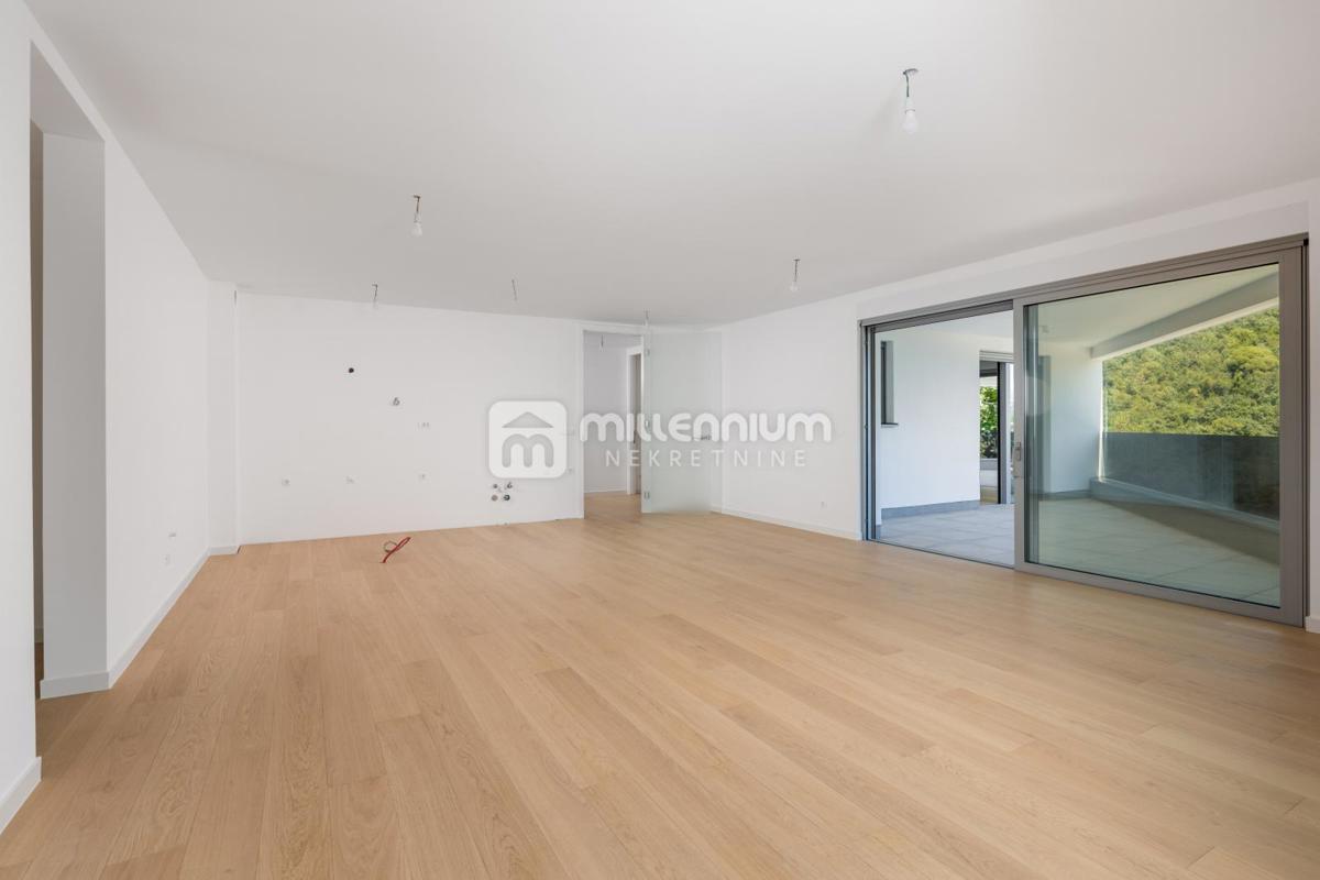 Opatija, novogradnja, 261.39m2, parking u garaži, pet balkona – 3