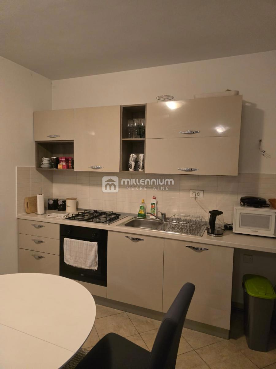 Appartamento VIŠKOVO, 180.000 €