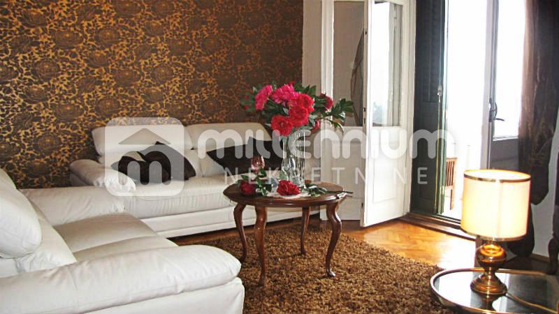 Ičići, 140m2, luksuzna etaža za najam na samom Lungo mare – 2