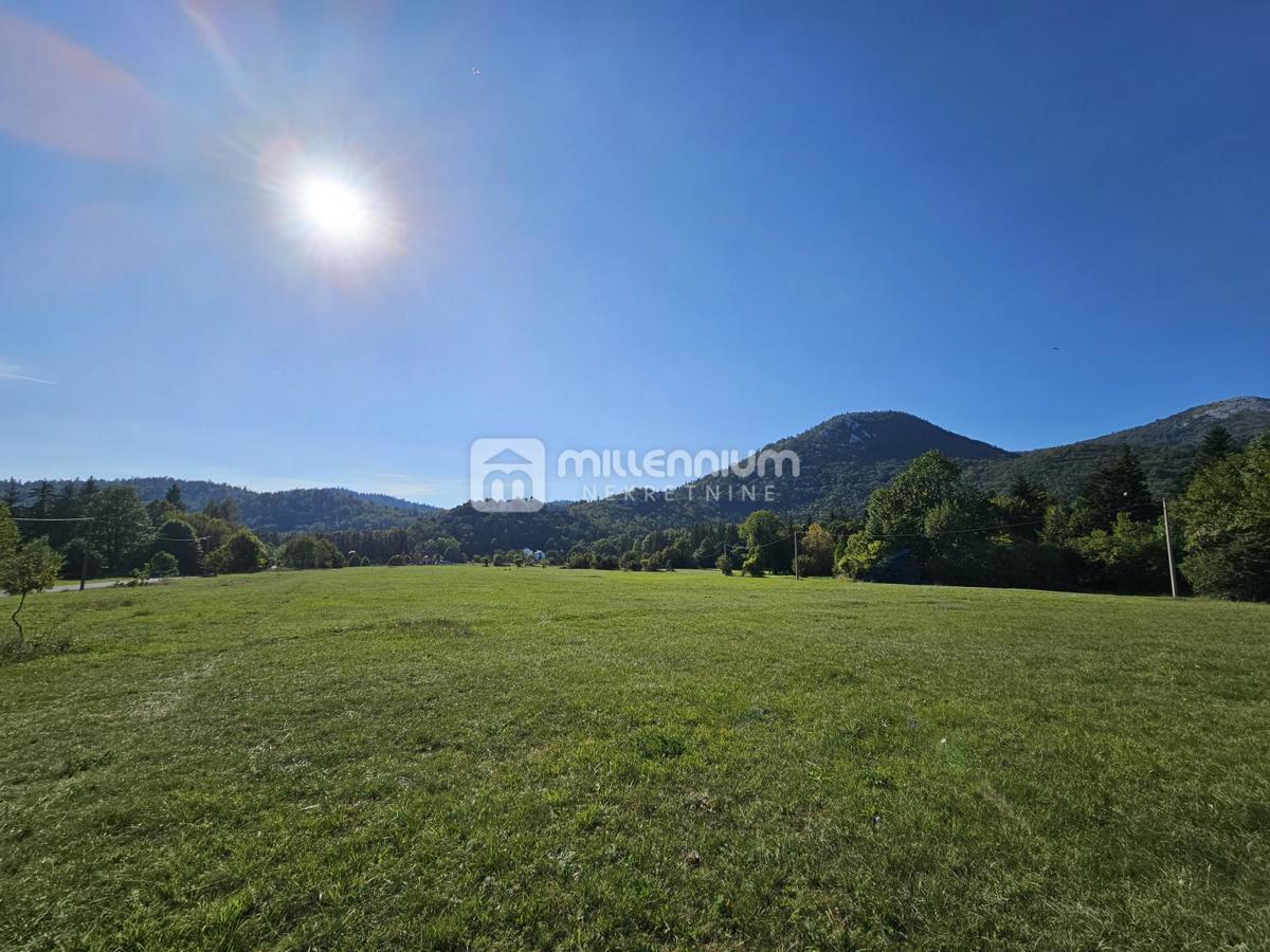 Gorski kotar, Lič, 620m2 građevinskog zemljišta – 2
