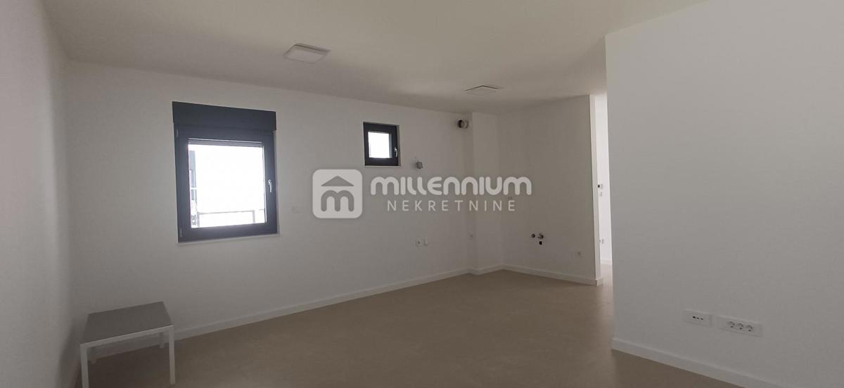 Crikvenica, 50m2, 2-sobni s dnevnim – 2