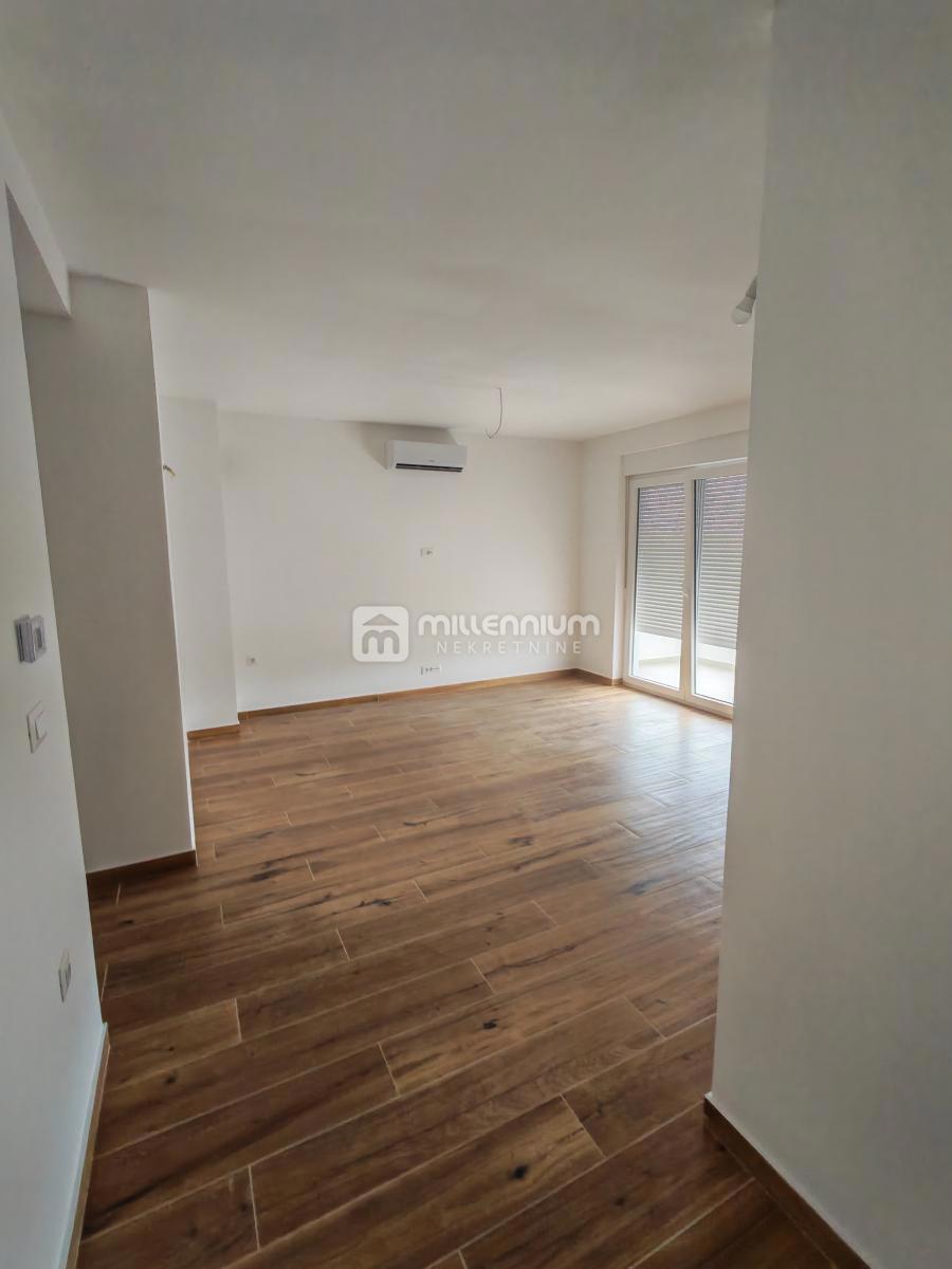 Viškovo, novogradnja, 3s+db, 80m2 s balkonom i parkingom – 2