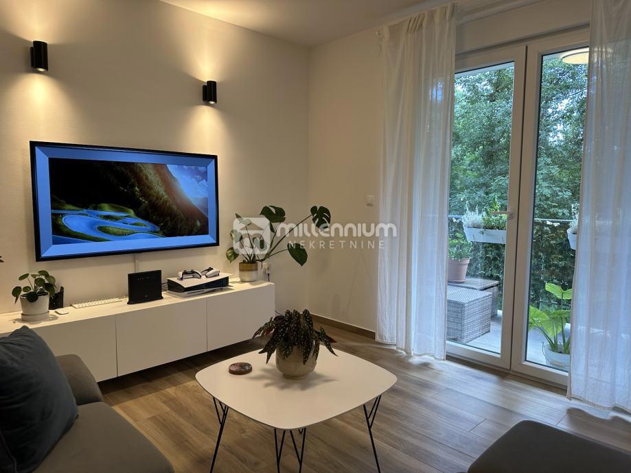 Appartamento MATULJI, 249.000 €