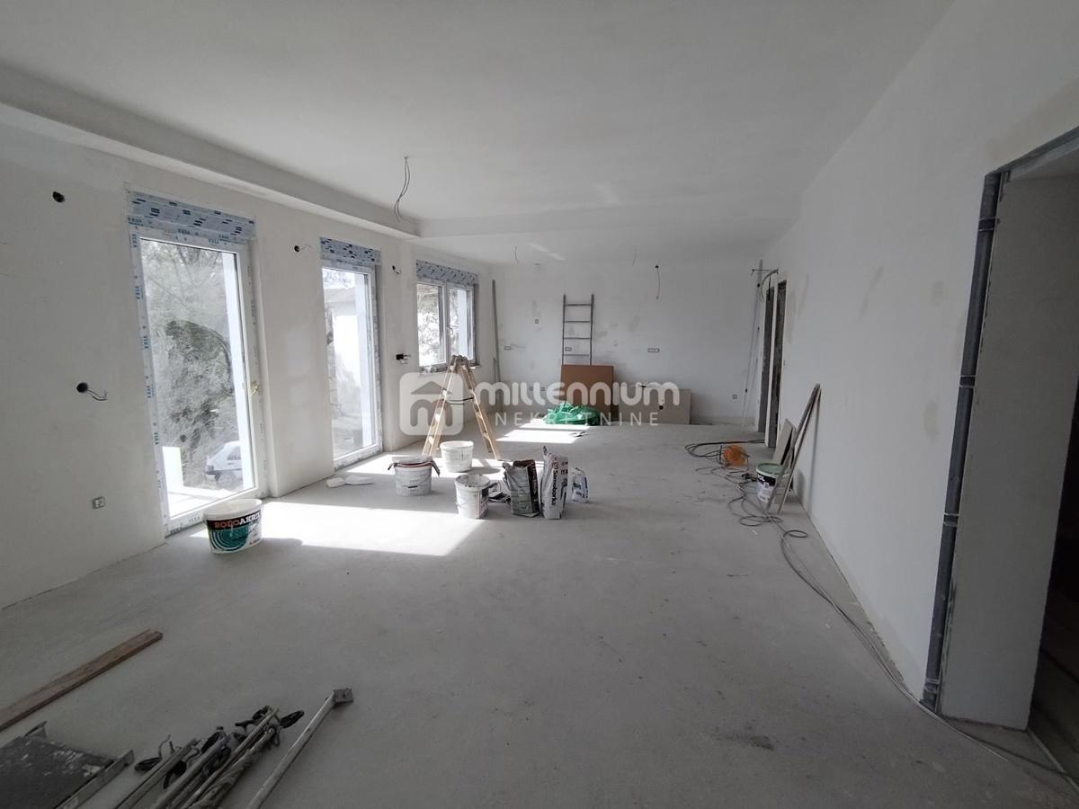 Appartamento ČAVLE, 337.500 €