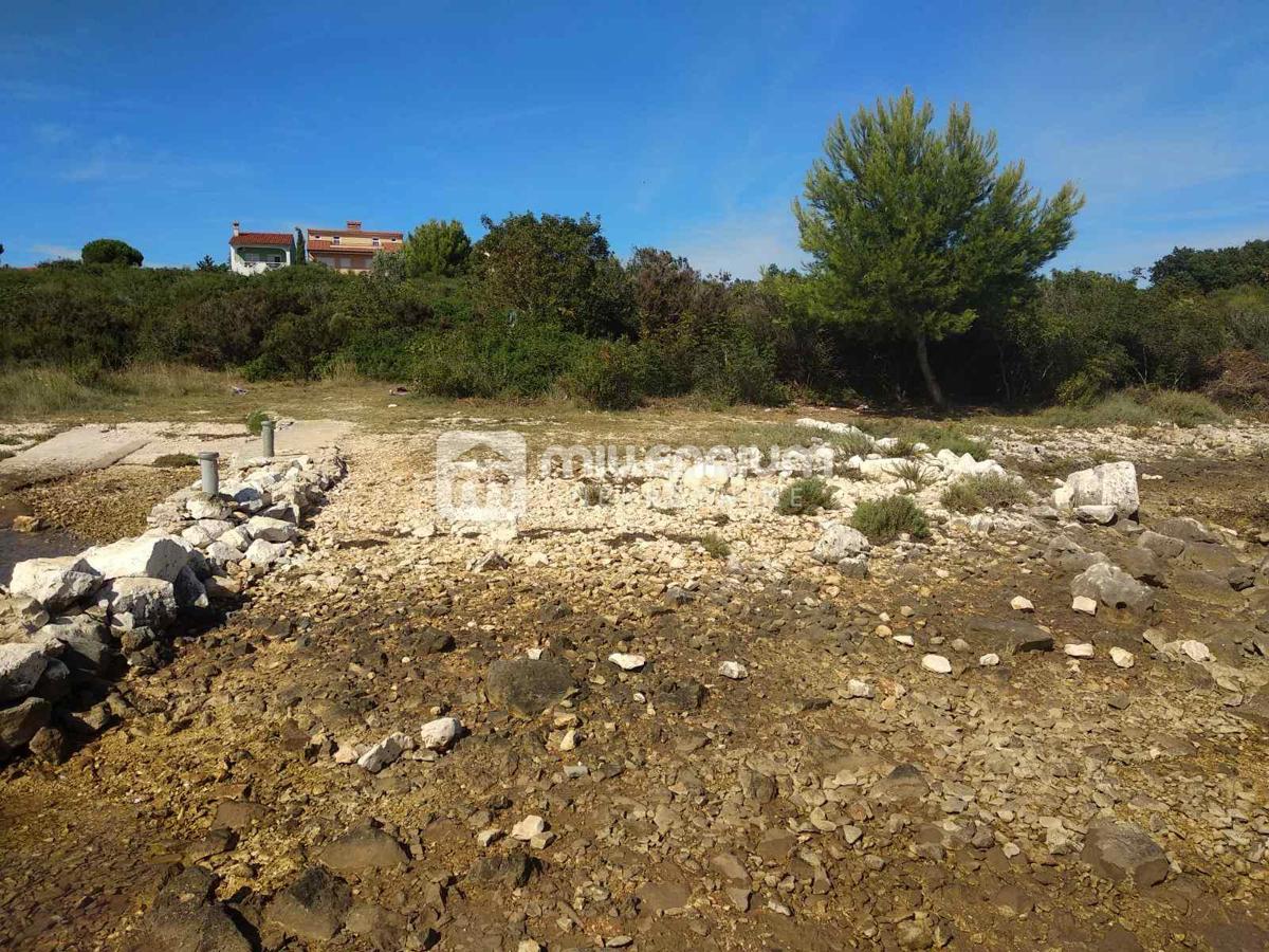 Istra, Medulin, građevinsko zemljište od 526m2 – 2