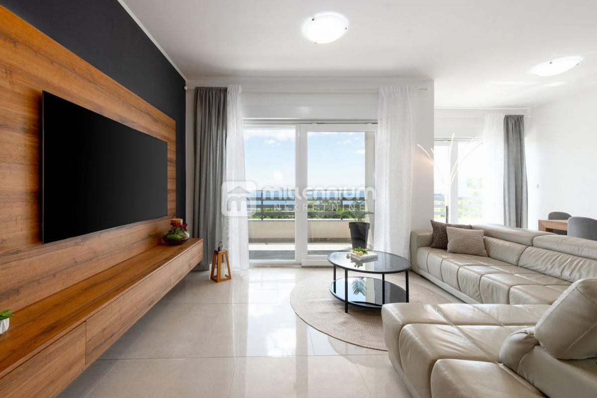 Appartamento MATULJI, 400.000 €