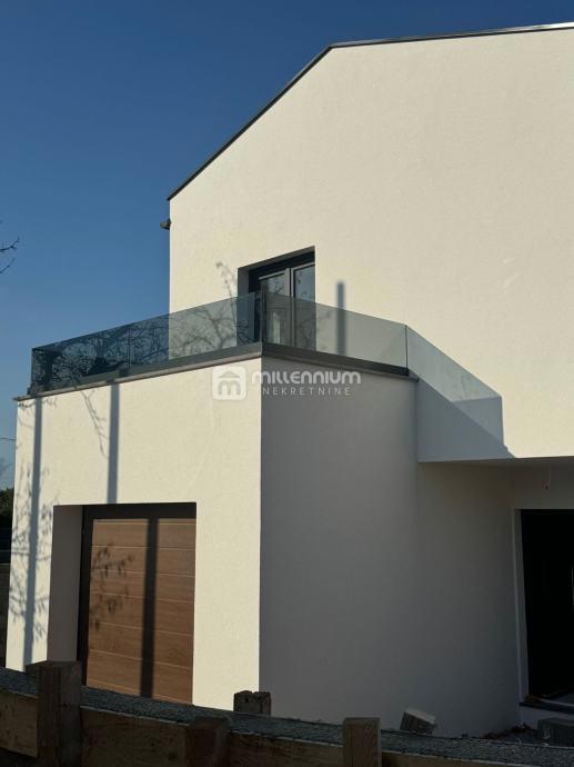 Istra, Svetivinčenat, 160m2, garaža, bazen – 3