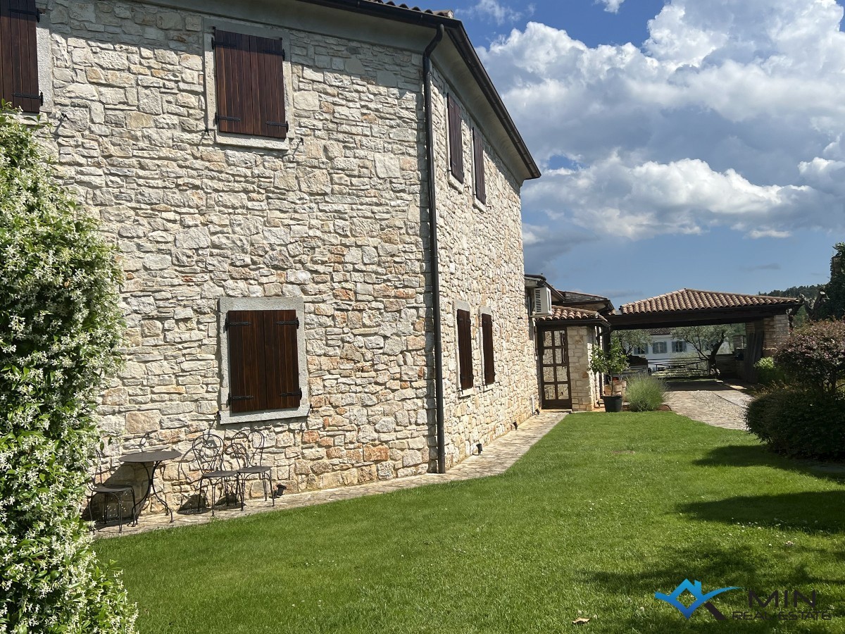 VIŽINADA