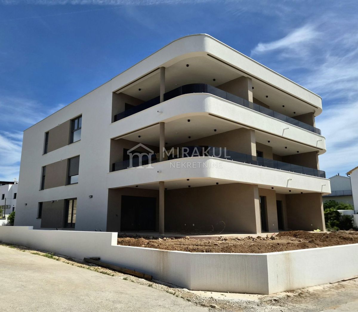 Real estate Vodice, TOP LOCATION, Luxury apartment S4 on the first floor