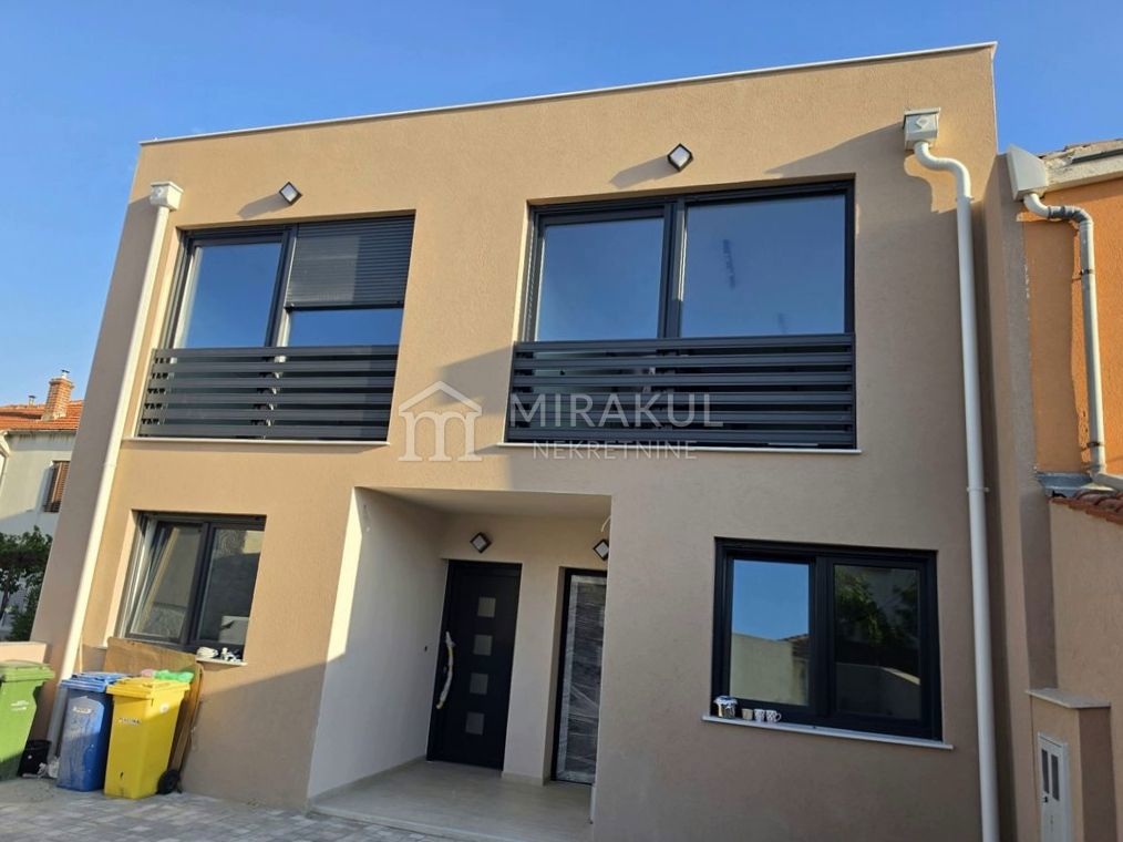 Immobilien Murter, NEUBAU, Moderne Maisonette-Wohnung S1 nur 120 Meter vom Meer entfernt – 3